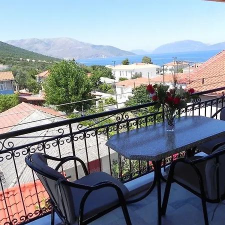 Diamanto Complex 4* Karavomylos