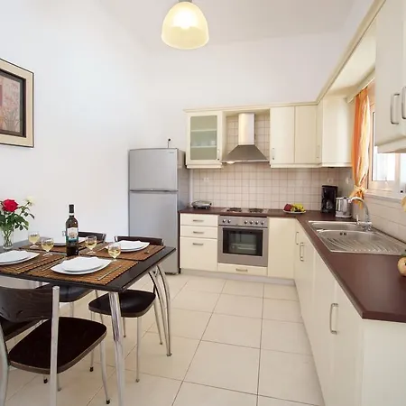 Apart-hotel Diamanto Complex