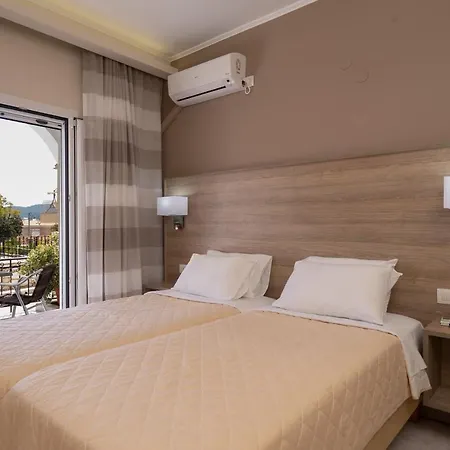 Aparthotel Diamanto Complex Karavomylos