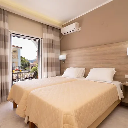 Lägenhetshotell Diamanto Complex 4*